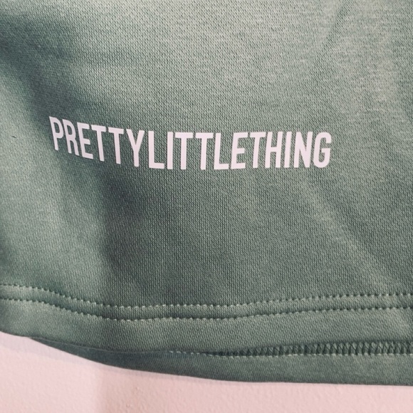 NEW PLT Sage Green Athleisure Stretch Shorts size 16 Pretty Little Thing plus - Picture 6 of 11